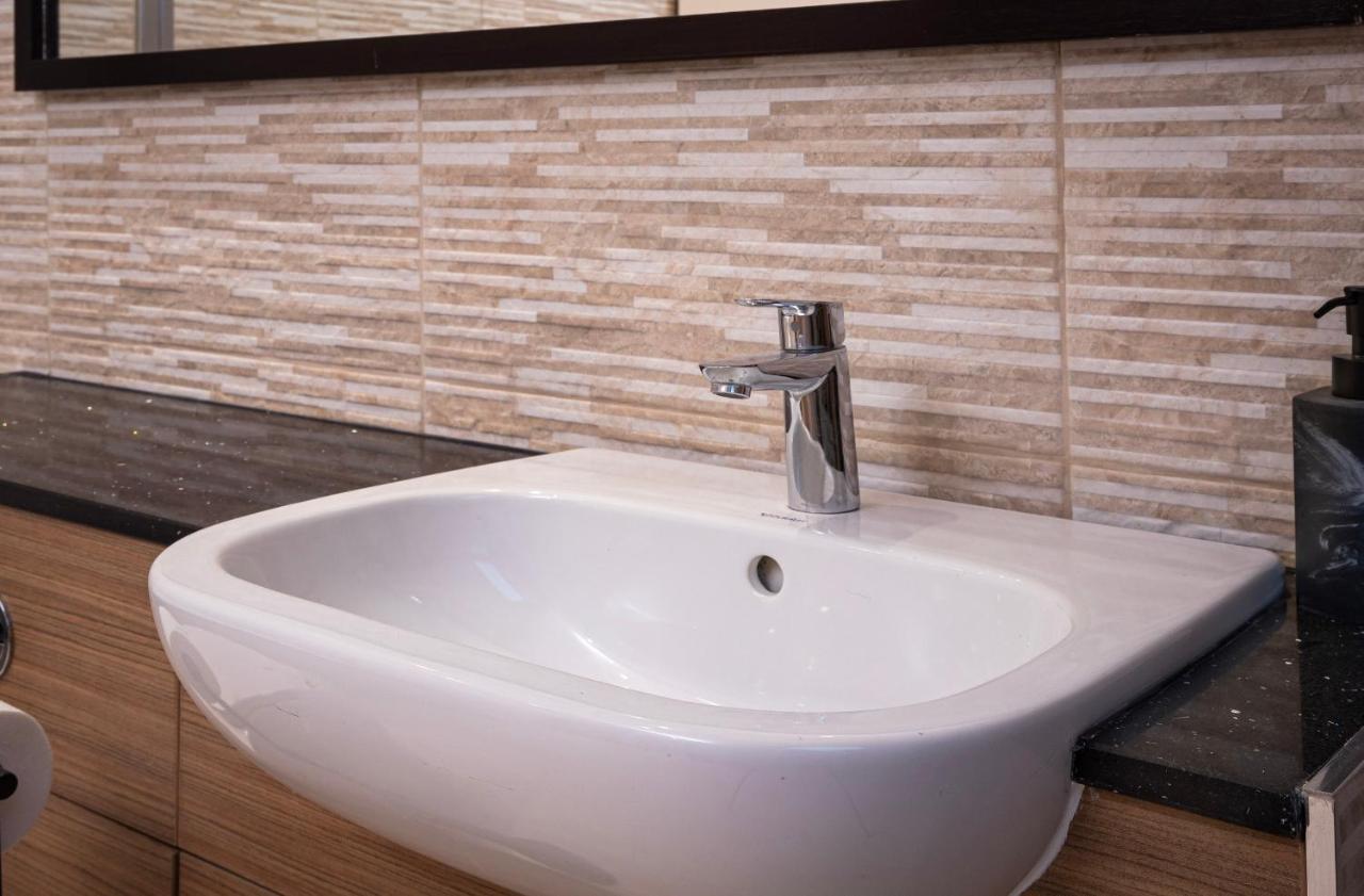 בלקפול Coral Boutique Apartment 3 מראה חיצוני תמונה